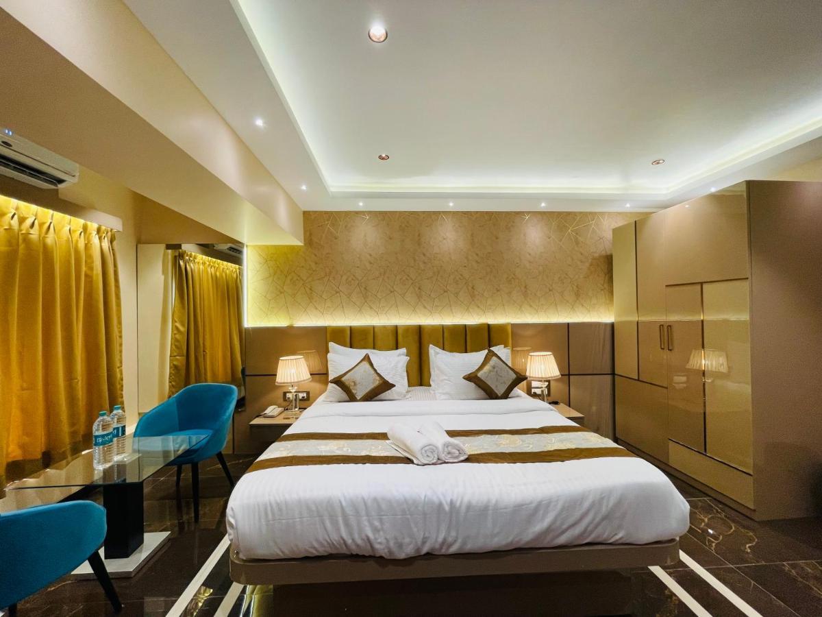 Home2 Renaissance Club Мумбаї Екстер'єр фото